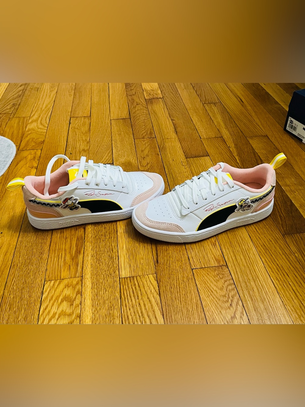 Limited edition Puma Kids Peanuts Ralph Sampson Sneakers *never worn*